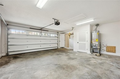 This beautiful three-bedroom two-bathroom home situated on Hole on Laurel Island Links in Georgia - for sale on GolfHomes.com, golf home, golf lot