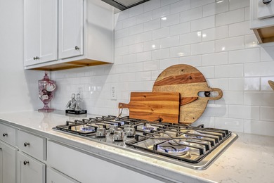 Now's your chance to own the Calhoun Model with Double on Legend Oaks Plantation Golf Club in South Carolina - for sale on GolfHomes.com, golf home, golf lot