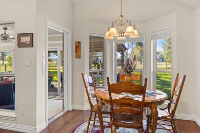 Immaculate 1,822-sq-ft residence perfectly situated within the on Pecan Plantation Country Club in Texas - for sale on GolfHomes.com, golf home, golf lot
