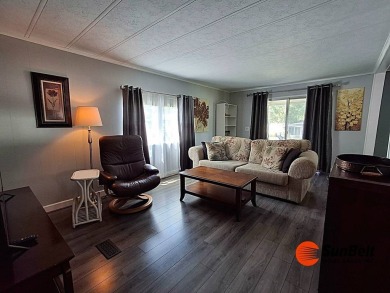 Fully Furnished & Turn-Key 2BR/2BA | Remodeled & Move-In Ready | on Rolling Greens Executive Golf Community in Florida - for sale on GolfHomes.com, golf home, golf lot