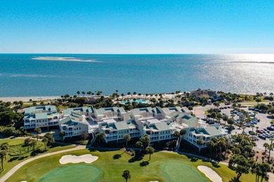Welcome to 2901 Atrium Villa -- a bright, comfortable retreat in on The Seabrook Island Club in South Carolina - for sale on GolfHomes.com, golf home, golf lot
