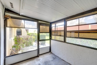 FIXER UPPER. Freshly painted and all carpet removed, it's now on Bradenton Country Club in Florida - for sale on GolfHomes.com, golf home, golf lot