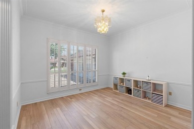 This spacious home features a fresh interior paint job and on De Cordova Bend Country Club in Texas - for sale on GolfHomes.com, golf home, golf lot