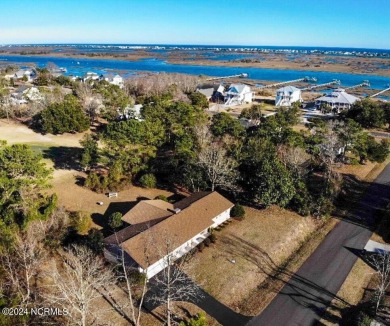 OUTSTANDING LOCATION! PRICE REDUCTION! The opportunity is yours on Belvedere Country Club in North Carolina - for sale on GolfHomes.com, golf home, golf lot