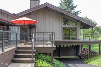 This beautifully renovated home is located on the 6th green of on Country Club of Bristol in Tennessee - for sale on GolfHomes.com, golf home, golf lot