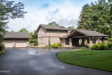 This beautifully renovated home is located on the 6th green of on Country Club of Bristol in Tennessee - for sale on GolfHomes.com, golf home, golf lot