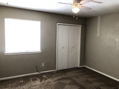 2Bed/1bath Quad overlooking Hilamin Golf Course several long on Hilaman Park Golf Course in Florida - for sale on GolfHomes.com, golf home, golf lot