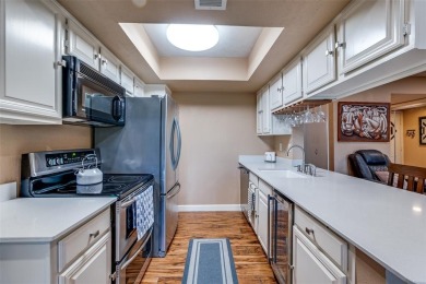 Discover this charming 2-bedroom, 2-bath condo nestled near the on Stevens Park Golf Course in Texas - for sale on GolfHomes.com, golf home, golf lot