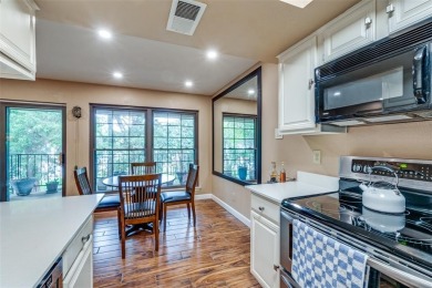 Discover this charming 2-bedroom, 2-bath condo nestled near the on Stevens Park Golf Course in Texas - for sale on GolfHomes.com, golf home, golf lot