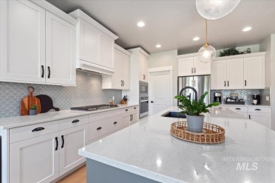 Stunning home on the 17th fairway of Red Hawk golf course! A on Hunters Point Golf Club in Idaho - for sale on GolfHomes.com, golf home, golf lot