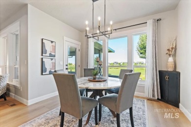 Stunning home on the 17th fairway of Red Hawk golf course! A on Hunters Point Golf Club in Idaho - for sale on GolfHomes.com, golf home, golf lot