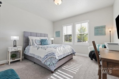 Stunning home on the 17th fairway of Red Hawk golf course! A on Hunters Point Golf Club in Idaho - for sale on GolfHomes.com, golf home, golf lot