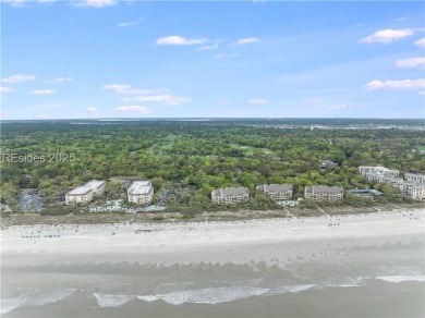Freshly painted with new LVP and brand-new carpet in June 2023 on Palmetto Dunes Golf Course and Resort in South Carolina - for sale on GolfHomes.com, golf home, golf lot