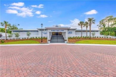 Freshly painted with new LVP and brand-new carpet in June 2023 on Palmetto Dunes Golf Course and Resort in South Carolina - for sale on GolfHomes.com, golf home, golf lot