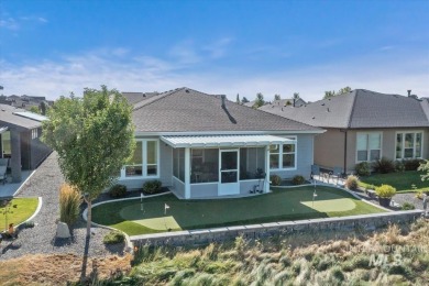 Stunning home on the 17th fairway of Red Hawk golf course! A on Hunters Point Golf Club in Idaho - for sale on GolfHomes.com, golf home, golf lot