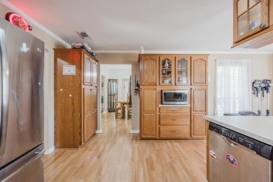 PRICED BELOW RECENT APPRAISED VALUE! Welcome to your private on Lake Kiowa Golf Course in Texas - for sale on GolfHomes.com, golf home, golf lot