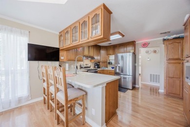 PRICED BELOW RECENT APPRAISED VALUE! Welcome to your private on Lake Kiowa Golf Course in Texas - for sale on GolfHomes.com, golf home, golf lot