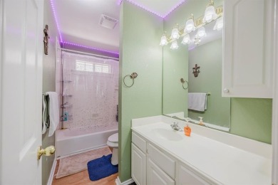 PRICED BELOW RECENT APPRAISED VALUE! Welcome to your private on Lake Kiowa Golf Course in Texas - for sale on GolfHomes.com, golf home, golf lot