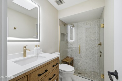 Welcome to 397 Hagen Way, an exceptional luxury villa perfectly on London Bridge Golf Course in Arizona - for sale on GolfHomes.com, golf home, golf lot