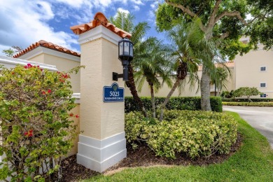 Wake up to the beautiful Joe Lee course and a big lake view!! on Oak Harbor Country Club in Florida - for sale on GolfHomes.com, golf home, golf lot