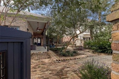 Beautiful fully updated 6 bed 3.5 bath home in the University on  in Louisiana - for sale on GolfHomes.com, golf home, golf lot