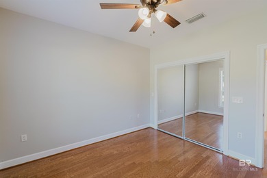 Welcome to this spacious home located in a mature neighborhood on Quail Creek Golf Course in Alabama - for sale on GolfHomes.com, golf home, golf lot