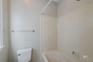 Welcome to this spacious home located in a mature neighborhood on Quail Creek Golf Course in Alabama - for sale on GolfHomes.com, golf home, golf lot