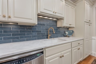 Amazing and unique National Village Townhome with fully updated on Reynolds Lake Oconee - The Oconee in Georgia - for sale on GolfHomes.com, golf home, golf lot