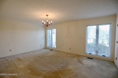 LOOKING FOR A GOLF FRONT LOCATION & EASY ACCESS TO THE COURSE? on Hyland Golf Club in North Carolina - for sale on GolfHomes.com, golf home, golf lot