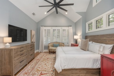 Amazing and unique National Village Townhome with fully updated on Reynolds Lake Oconee - The Oconee in Georgia - for sale on GolfHomes.com, golf home, golf lot