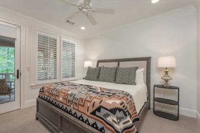 Amazing and unique National Village Townhome with fully updated on Reynolds Lake Oconee - The Oconee in Georgia - for sale on GolfHomes.com, golf home, golf lot