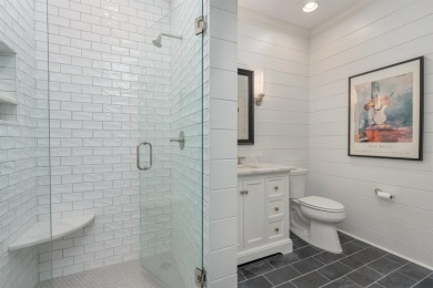 Amazing and unique National Village Townhome with fully updated on Reynolds Lake Oconee - The Oconee in Georgia - for sale on GolfHomes.com, golf home, golf lot