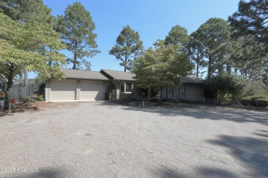 LOOKING FOR A GOLF FRONT LOCATION & EASY ACCESS TO THE COURSE? on Hyland Golf Club in North Carolina - for sale on GolfHomes.com, golf home, golf lot