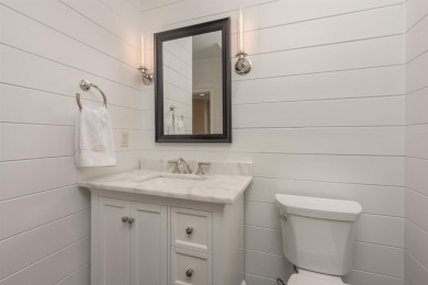 Amazing and unique National Village Townhome with fully updated on Reynolds Lake Oconee - The Oconee in Georgia - for sale on GolfHomes.com, golf home, golf lot