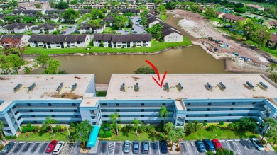 Welcome to this charming 2 bed 2 bath condo located on the top on Forest Oaks Golf Club in Florida - for sale on GolfHomes.com, golf home, golf lot