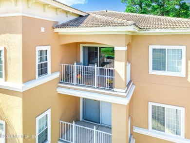 Welcome to your ideal retreat! This updated 2-bedroom on Royal St. Augustine Golf and Country Club in Florida - for sale on GolfHomes.com, golf home, golf lot