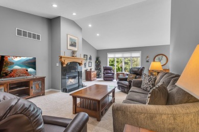CONTEMPORARY SUMMIT TOWNSHIP END-UNIT CONDO FEATURING MAIN FLOOR on Country Club of Jackson in Michigan - for sale on GolfHomes.com, golf home, golf lot