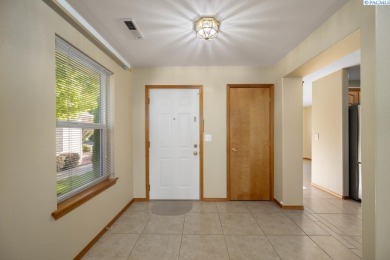 Welcome to your next chapter of *easy living with a view*! This on Canyon Lakes Golf Course in Washington - for sale on GolfHomes.com, golf home, golf lot