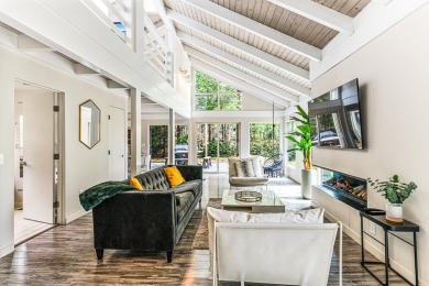 4-bedroom, 3-bath contemporary home on 1.04+/- AC overlooking on Eastman Golf Links in New Hampshire - for sale on GolfHomes.com, golf home, golf lot