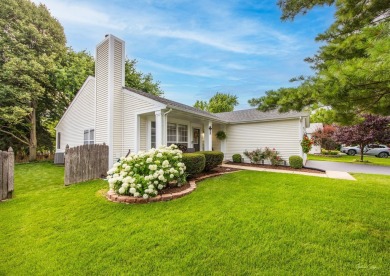 This RANCH HOME in sought-after Cider Creek neighborhood offers on Naperbrook Golf Course in Illinois - for sale on GolfHomes.com, golf home, golf lot