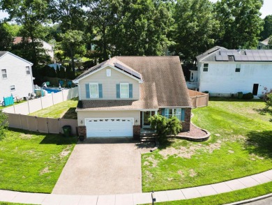 Welcome to your perfect home! This move-in ready 4-bedroom, 2 on Harbor Pines Golf Club in New Jersey - for sale on GolfHomes.com, golf home, golf lot