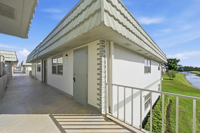 WELCOME TO THIS AMAZING LAKEVIEW IN MONACO! Resort‑style on Kings Point Golf -Flanders Way in Florida - for sale on GolfHomes.com, golf home, golf lot