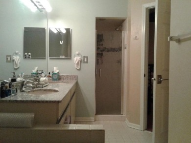 Start your next chapter here! You will fall in love with this on Schaumburg Golf Club in Illinois - for sale on GolfHomes.com, golf home, golf lot