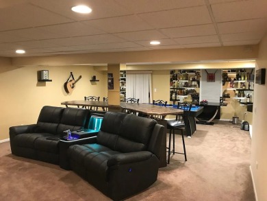 Start your next chapter here! You will fall in love with this on Schaumburg Golf Club in Illinois - for sale on GolfHomes.com, golf home, golf lot