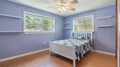 Welcome home to a warm and inviting 3-bed, 2-bath residence on Cooper Colony Country Club in Florida - for sale on GolfHomes.com, golf home, golf lot