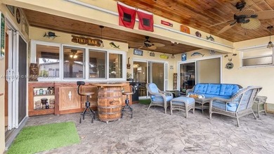 Welcome home to a warm and inviting 3-bed, 2-bath residence on Cooper Colony Country Club in Florida - for sale on GolfHomes.com, golf home, golf lot