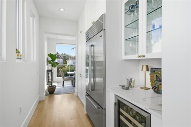 Welcome to The Residences Villa One #24:  a rare single-level on TPC Four Seasons - Las Colinas Resort in Texas - for sale on GolfHomes.com, golf home, golf lot