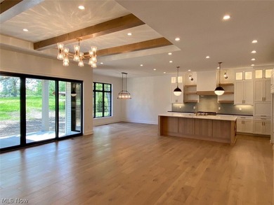 Edgewood Homes' new model/spec home that offers nearly 4600 on Red Tail Golf Club in Ohio - for sale on GolfHomes.com, golf home, golf lot