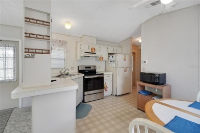Welcome to this cozy FURNISHED 1 bed 1 bath home in desirable on Pennbrooke Fairways in Florida - for sale on GolfHomes.com, golf home, golf lot