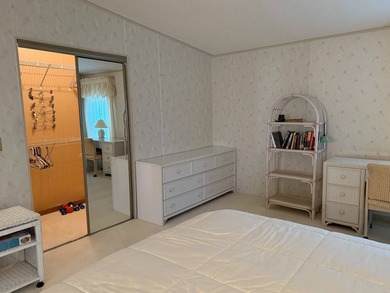 Priced to sell at $34,900, monthly lot rent is $1248 on Pine Lakes Country Club in Florida - for sale on GolfHomes.com, golf home, golf lot